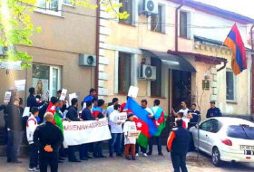 Protestation contre l`Arménie à la Moldavie – PHOTOS, VİDEO